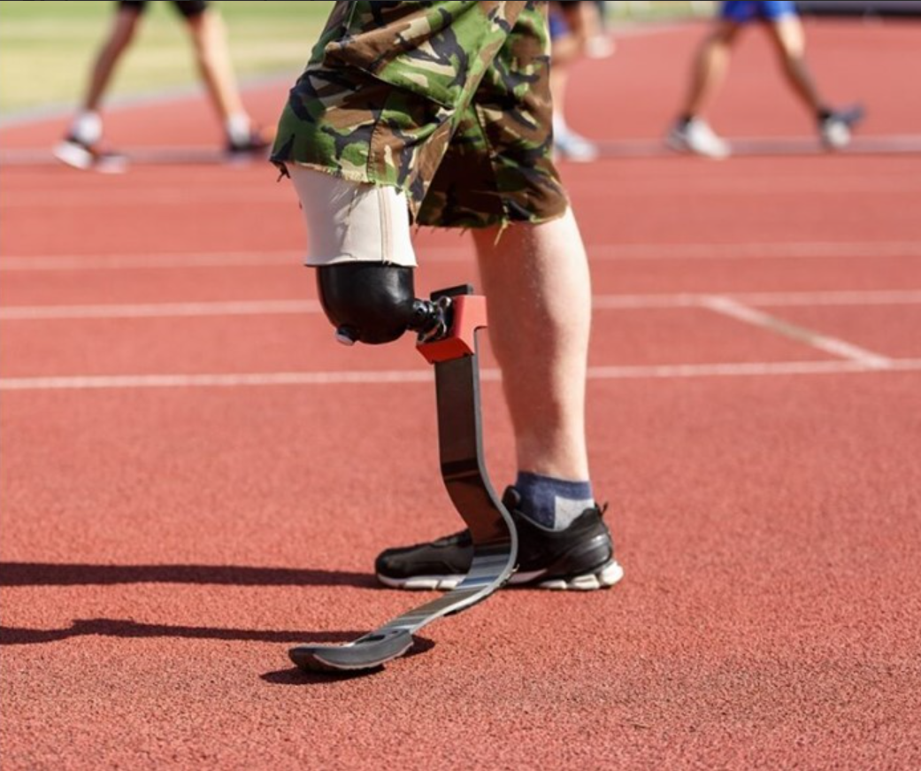 Prosthetic leg component